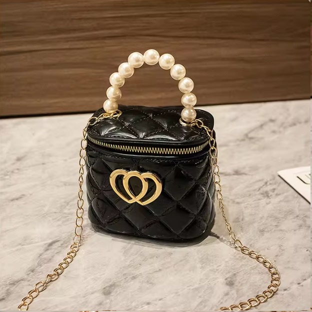 Bucket Shape Pearl Cross Body Bag